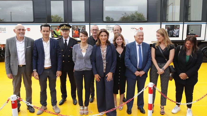 La première rame du nouveau métro de Marseille est arrivée à quai